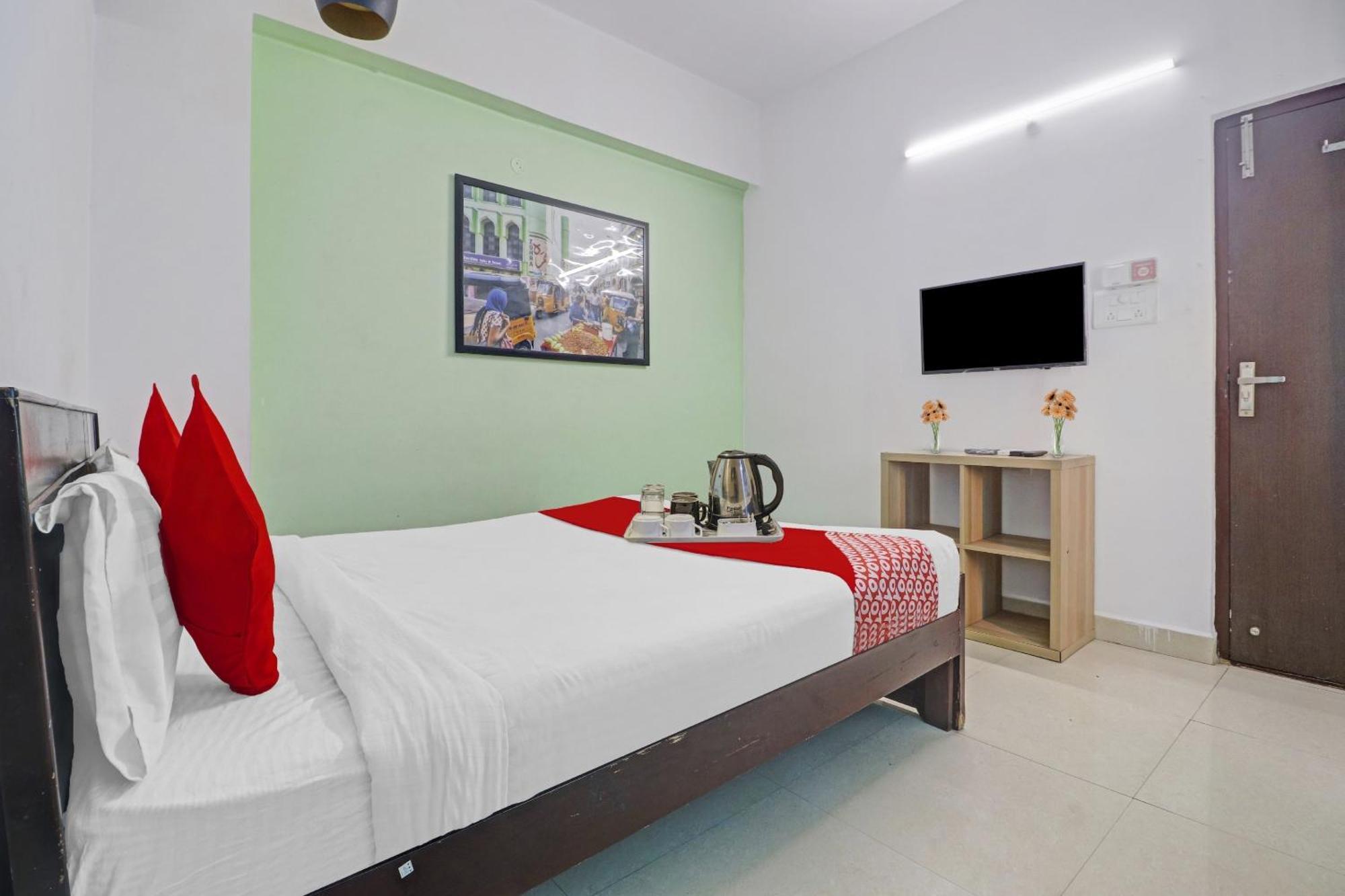 Hotel O Beautiful Stay Homes Hyderabad Eksteriør bilde